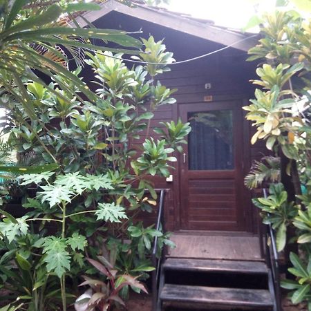 Pele'S Windsong Wood Cottage On The Beach Benaulim Ngoại thất bức ảnh