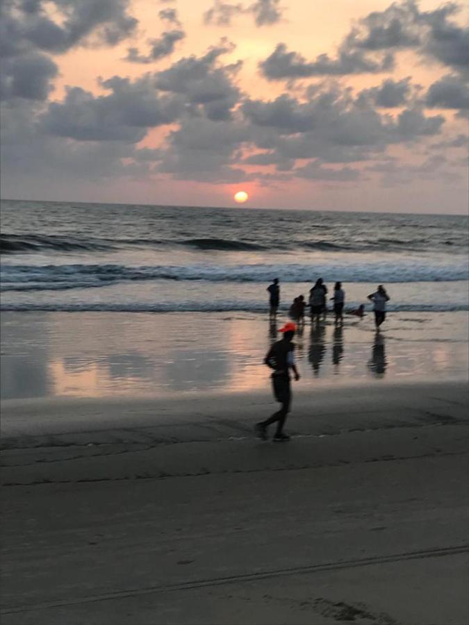 Pele'S Windsong Wood Cottage On The Beach Benaulim Ngoại thất bức ảnh