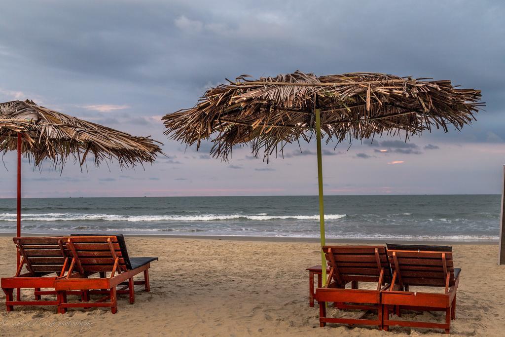 Pele'S Windsong Wood Cottage On The Beach Benaulim Ngoại thất bức ảnh