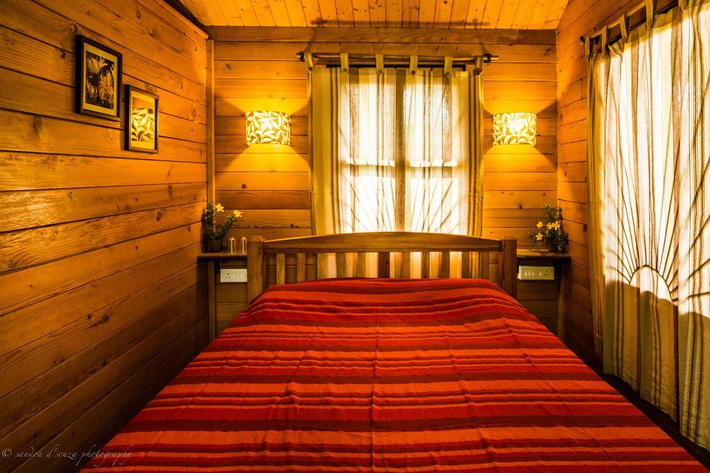 Pele'S Windsong Wood Cottage On The Beach Benaulim Phòng bức ảnh