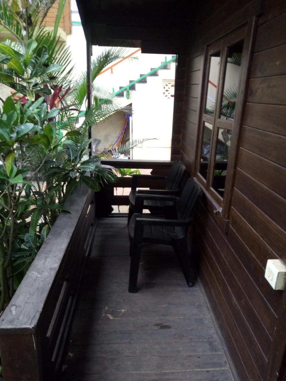 Pele'S Windsong Wood Cottage On The Beach Benaulim Ngoại thất bức ảnh